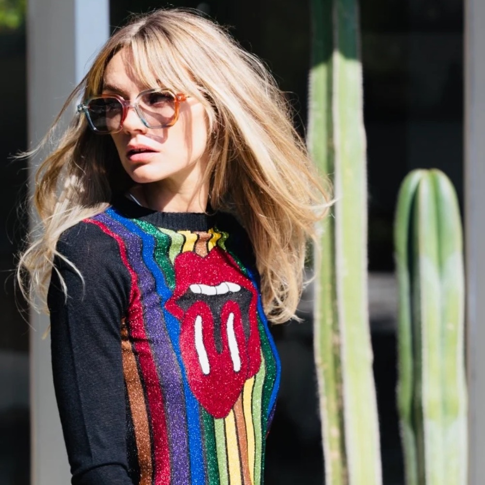 Free People She's A Rainbow Sweater Stoned Immaculate Rolling Stones Size XS NEW